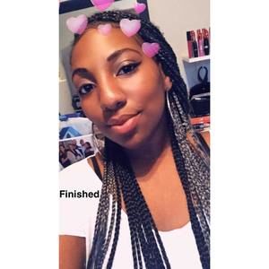 Meet your Posher, Kierra